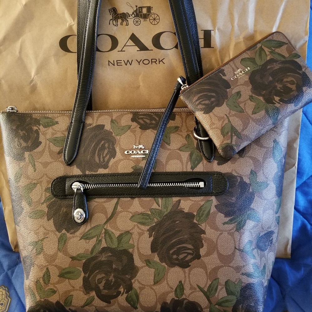 ISO wallet,  makeup bag in this pattern
